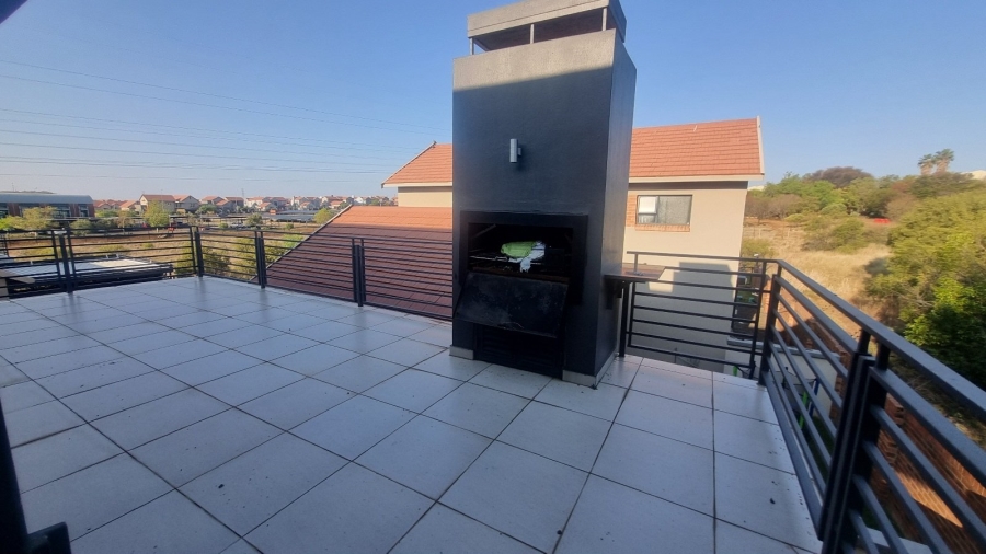 3 Bedroom Property for Sale in Wild Olive Estate Free State